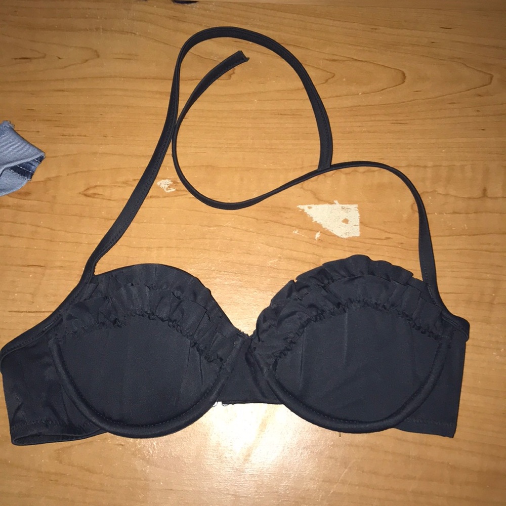 Women’s J Crew navy bikini top 32C